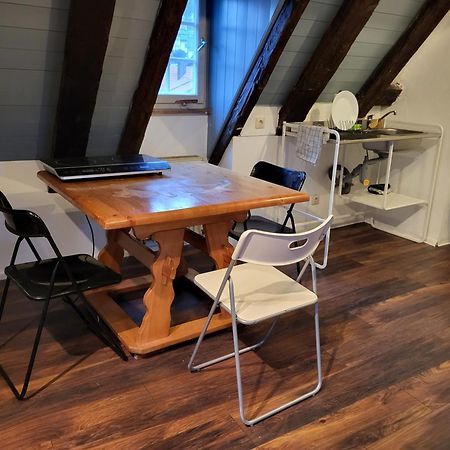 Fachwerk Maisonette In 뉘르팅엔 외부 사진