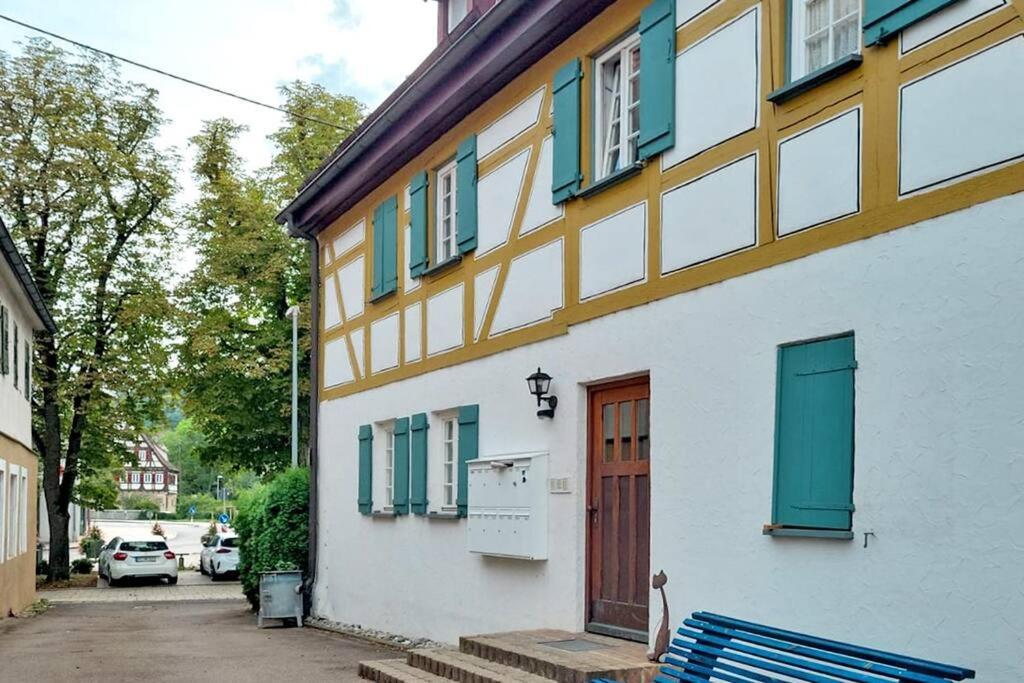 Fachwerk Maisonette In 뉘르팅엔 외부 사진
